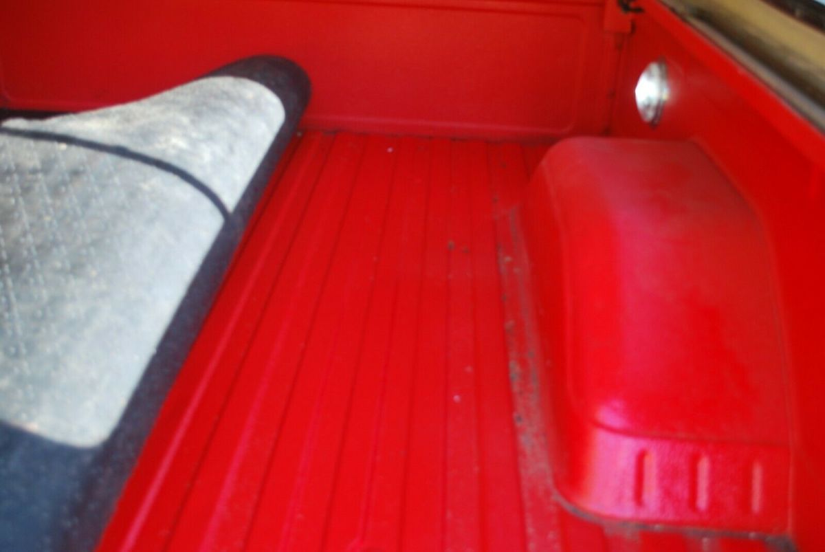 1987 Red Chevrolet C/K Pickup 1500 Standard Cab Pickup