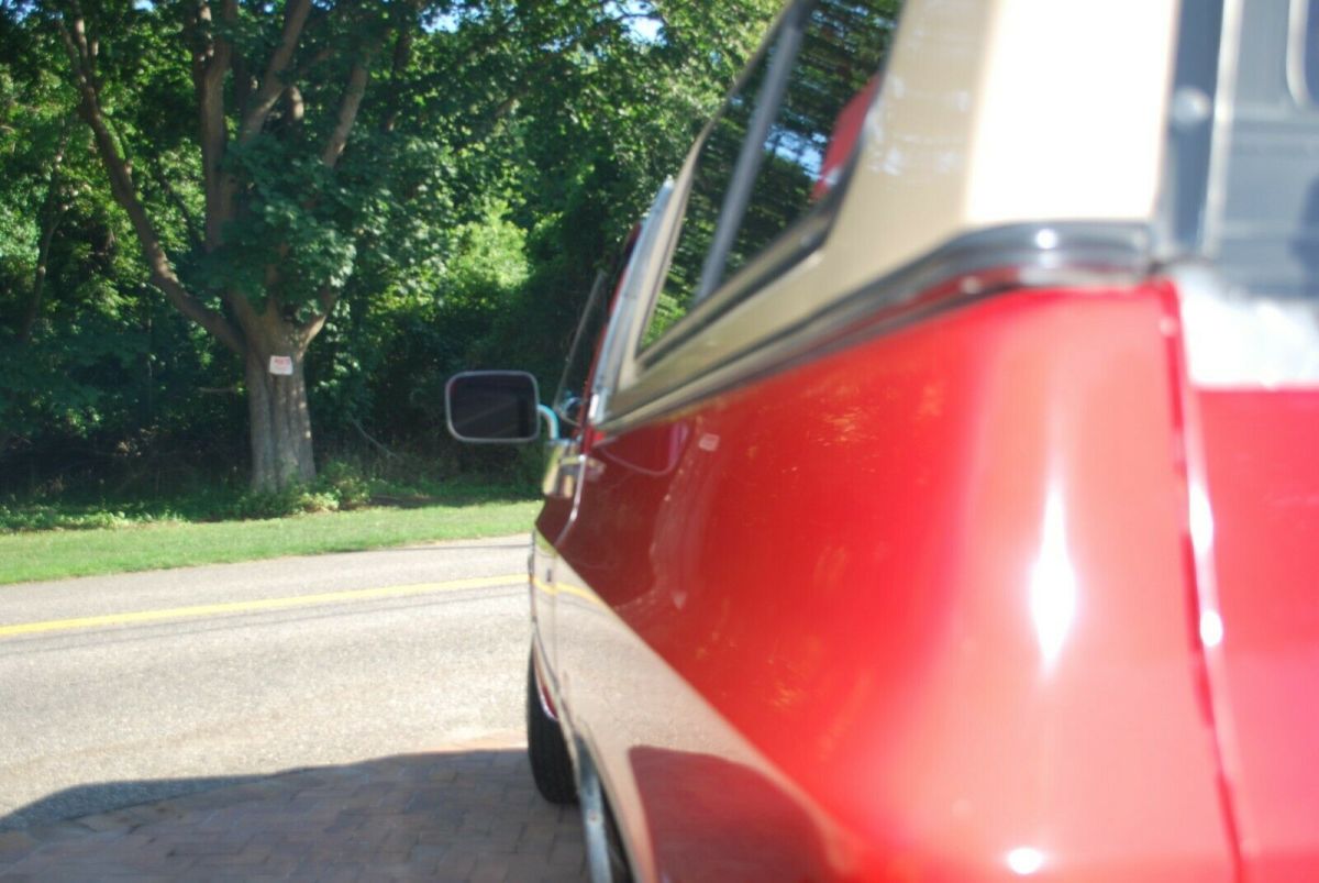 1987 Red Chevrolet C/K Pickup 1500 Standard Cab Pickup