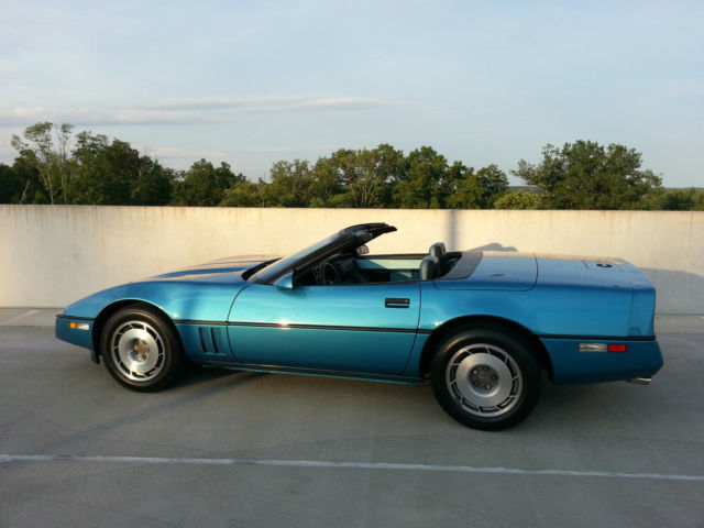 1987 Blue Chevrolet Corvette Convertible