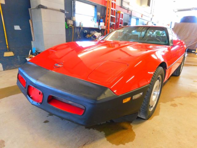 1987 Red Chevrolet Corvette Coupe