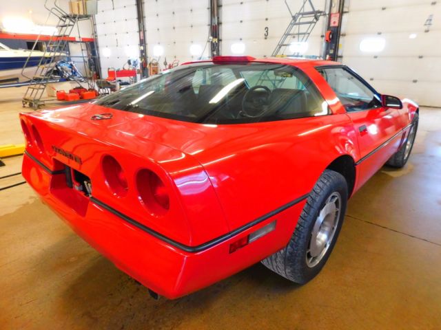 1987 Red Chevrolet Corvette Coupe