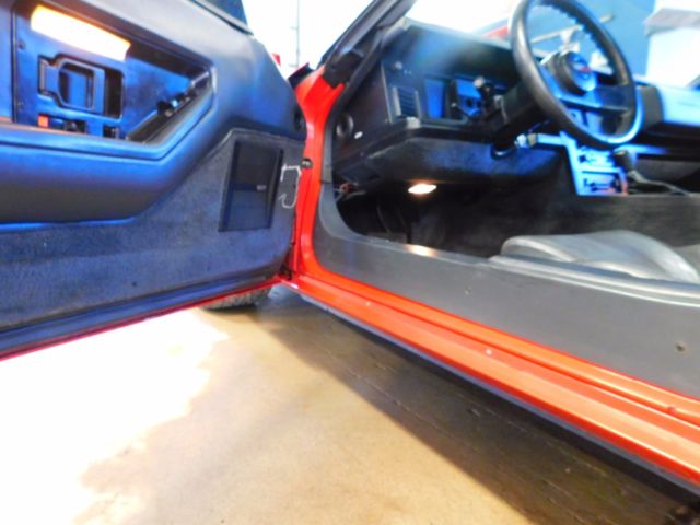 1987 Red Chevrolet Corvette Coupe