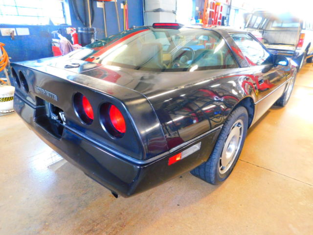1987 Black Chevrolet Corvette Coupe