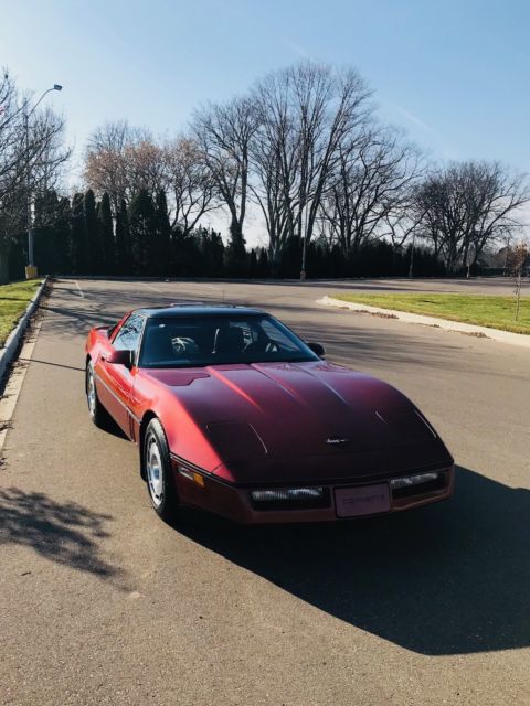 1987 Magnetic Red Chevrolet Corvette Coupe