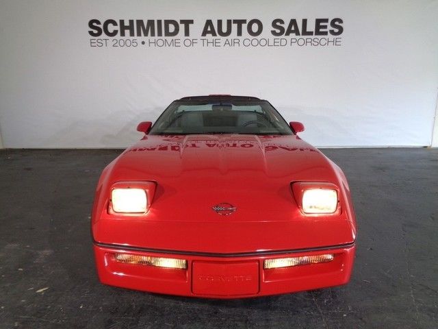1987 Red Chevrolet Corvette Coupe