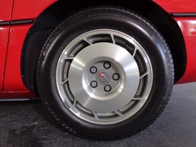 1987 Red Chevrolet Corvette Coupe