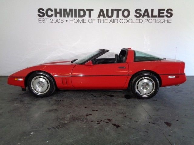 1987 Red Chevrolet Corvette Coupe