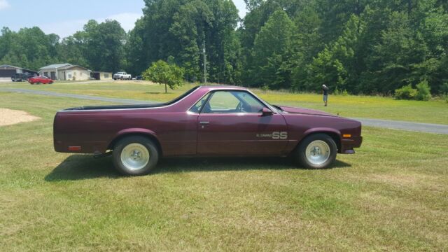 1987 Burgundy Chevrolet El Camino Standard Cab Pickup
