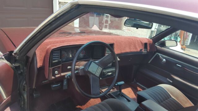 1987 Burgundy Chevrolet El Camino Standard Cab Pickup