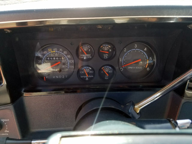1987 White Chevrolet El Camino Standard Cab Pickup