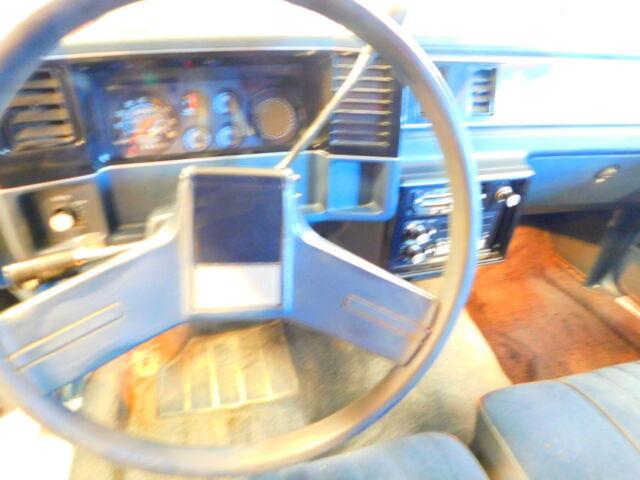 1987 Black Chevrolet El Camino Truck