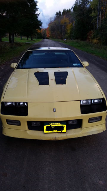 1987 Chevrolet Camaro Coupe