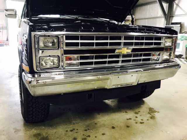 1987 Black Chevrolet C/K Pickup 1500 Standard Cab Pickup