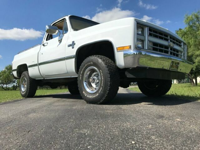 1987 White Chevrolet Other Pickups Pickup Truck