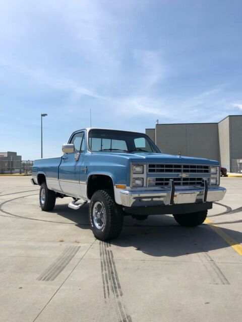 1987 Blue Chevrolet C/K Pickup 1500 Pickup