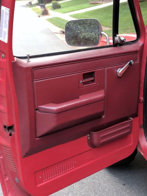 1987 Red Chevrolet C/K Pickup 1500 Cab & Chassis