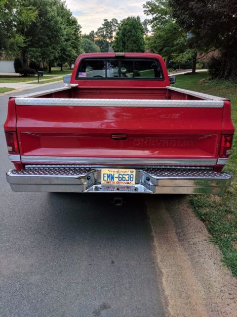 1987 Red Chevrolet C/K Pickup 1500 Cab & Chassis