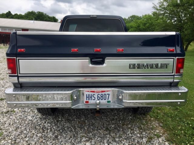 1987 Blue Chevrolet C/K Pickup 3500 Standard Cab Pickup