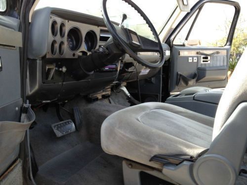 1987 Black Chevrolet Blazer Pickup