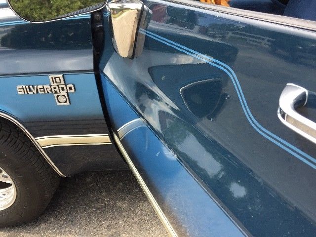 1987 Black Chevrolet Other Pickups Pickup Truck