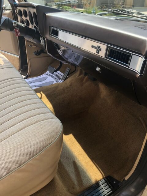 1987 brown/ tan Chevrolet C-10 Standard Cab Pickup