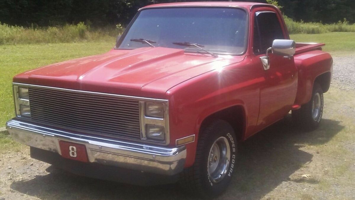 1987 Red Chevrolet R10 Pickup