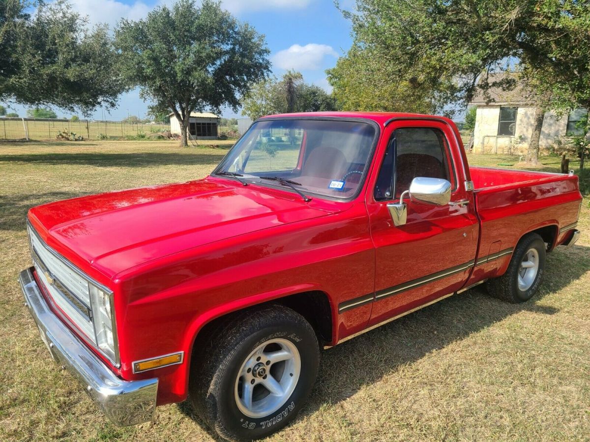 1987 Red Chevrolet R10 Standard Cab Pickup