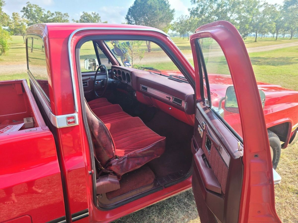 1987 Red Chevrolet R10 Standard Cab Pickup