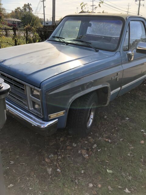 1987 White Chevrolet C/K Pickup 1500 Standard Cab Pickup