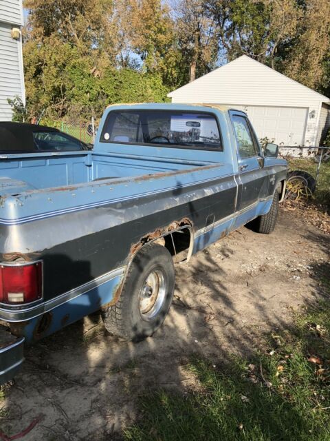 1987 White Chevrolet C/K Pickup 1500 Standard Cab Pickup