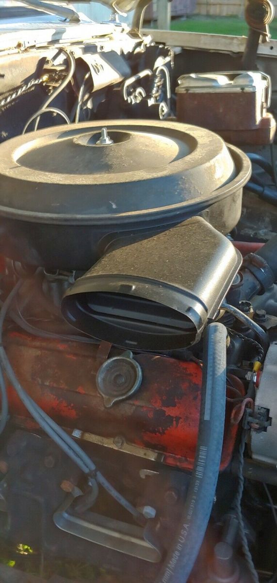 1987 White Chevrolet R30