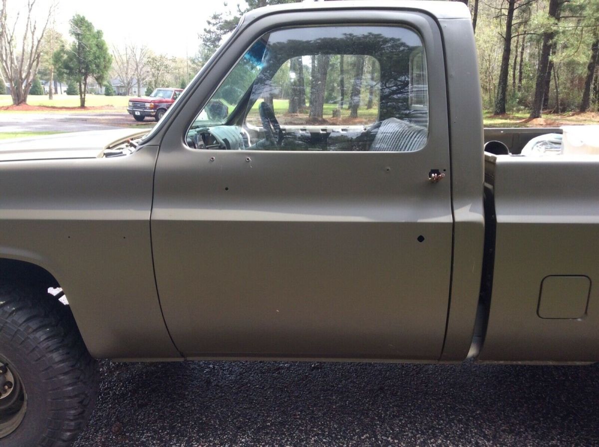 1987 Red Chevrolet C/K Pickup 1500 Standard Cab Pickup