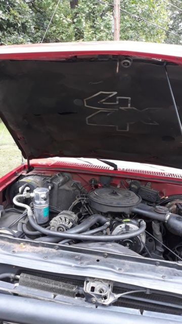 1987 Red Chevrolet S-10 Extended Cab Pickup