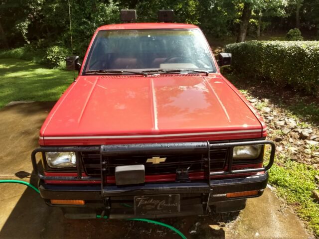 1987 Red Chevrolet S-10 Standard Cab Pickup