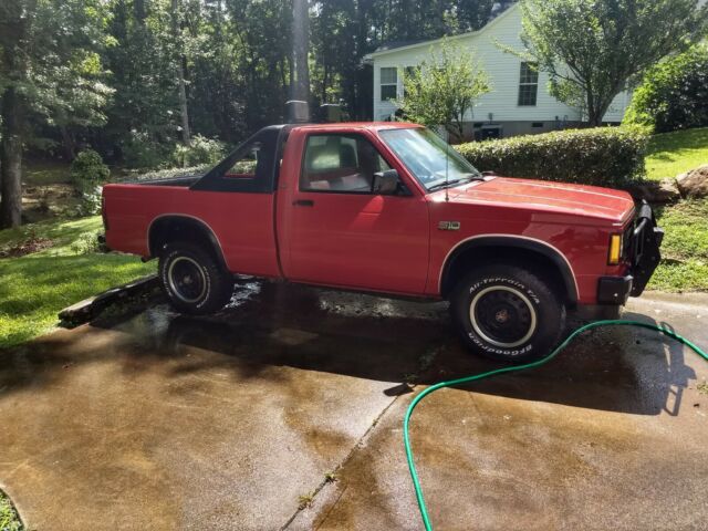 1987 Red Chevrolet S-10 Standard Cab Pickup