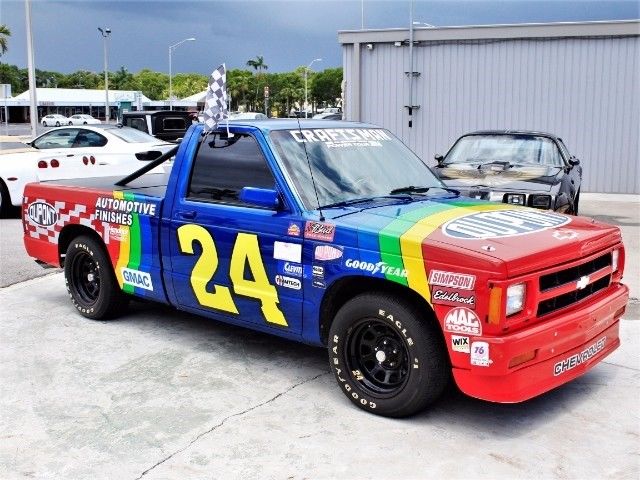 1987 Blue Chevrolet S-10 --