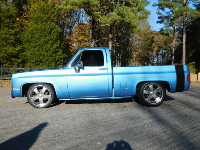 1987 Blue Chevrolet C-10 Short Box Fleet Side