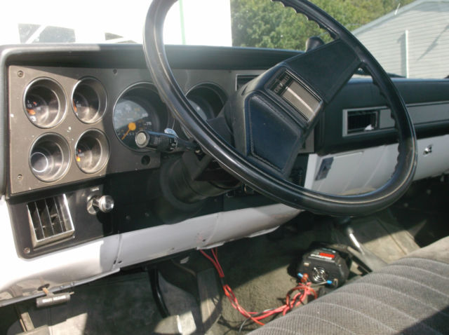 1987 White Chevrolet Silverado 1500 LWB PICKUP