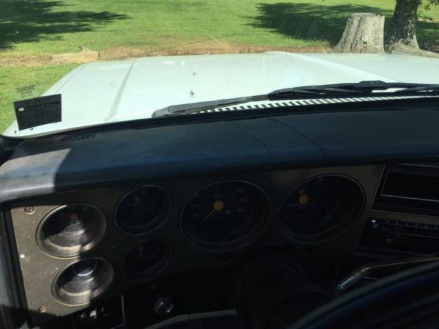 1987 White Chevrolet Silverado 1500 LWB PICKUP