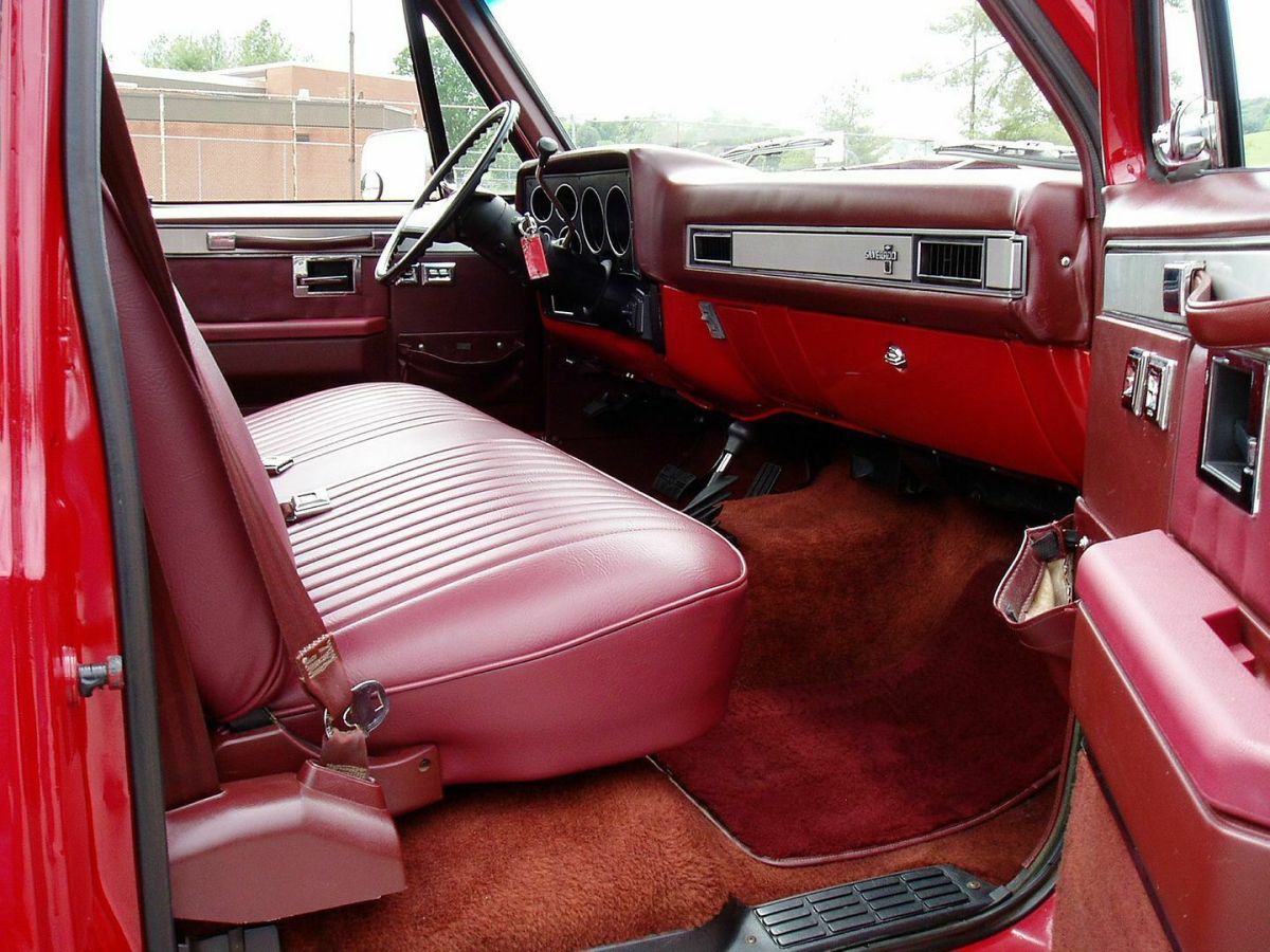 1987 Red Chevrolet C-10 Standard Cab Pickup