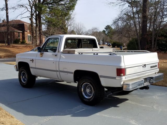 1987 White Chevrolet C/K Pickup 1500 Standard Cab Pickup