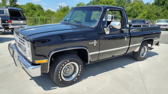 1987 Black Chevrolet C-10 pickup