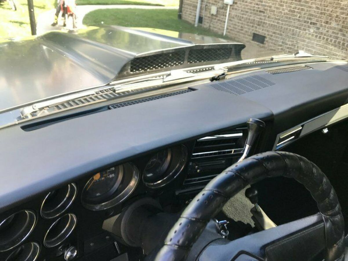 1987 Black Chevrolet Silverado 1500 Truck