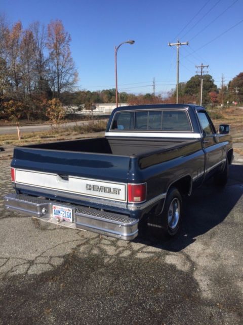 1987 Blue Chevrolet C-10 Standard Cab Pickup