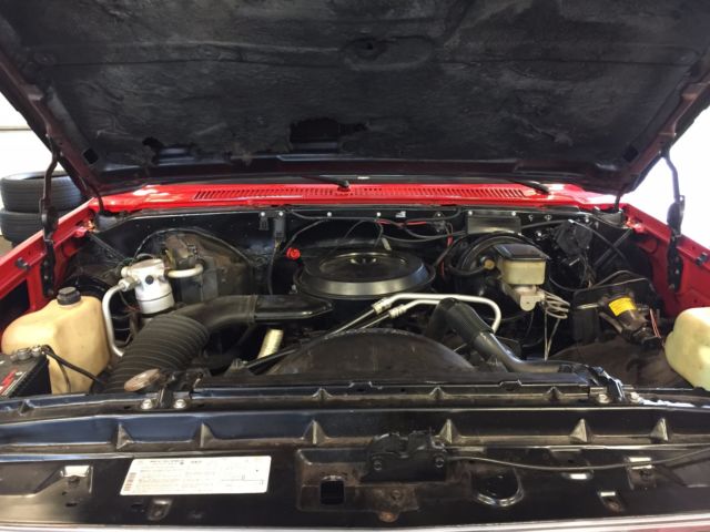 1987 Red Chevrolet C/K Pickup 1500 Standard Cab Pickup