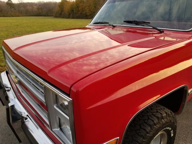 1987 Black Chevrolet C-10