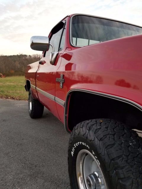 1987 Black Chevrolet C-10