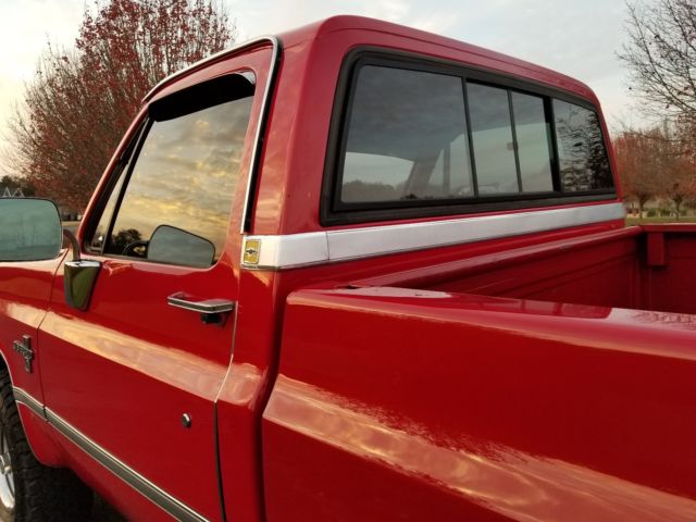1986 Red Chevrolet Silverado 1500 Standard Cab Pickup