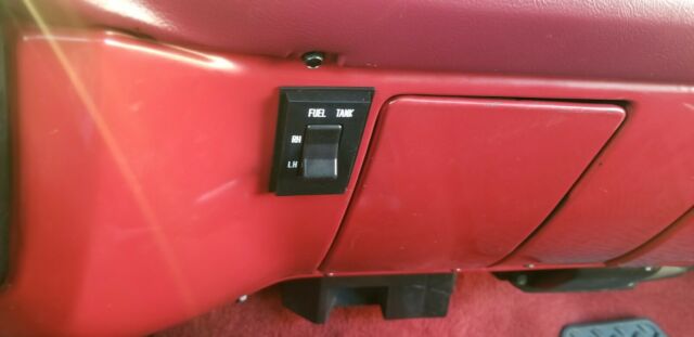 1987 Red Chevrolet C/K Pickup 1500