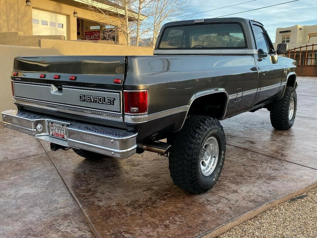 1987 Chevrolet Silverado 1500 Crew Cab Pickup